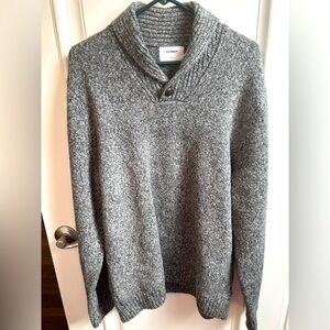 Old Navy Pullover Sweater